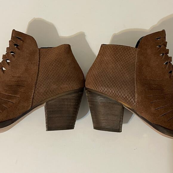 Free People Ankle Booties Suede Block Heel Dark Brown Women's Size 7.5 - Picture 10 of 13